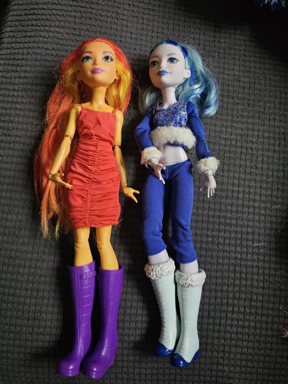 Starfire And Frost 12" Action Figure Doll 2016 Comics/DC SUPER HERO GIRLS/Mattel